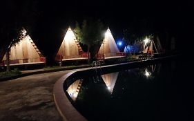 Nongkhiaw Campingsite Swimming Pool
