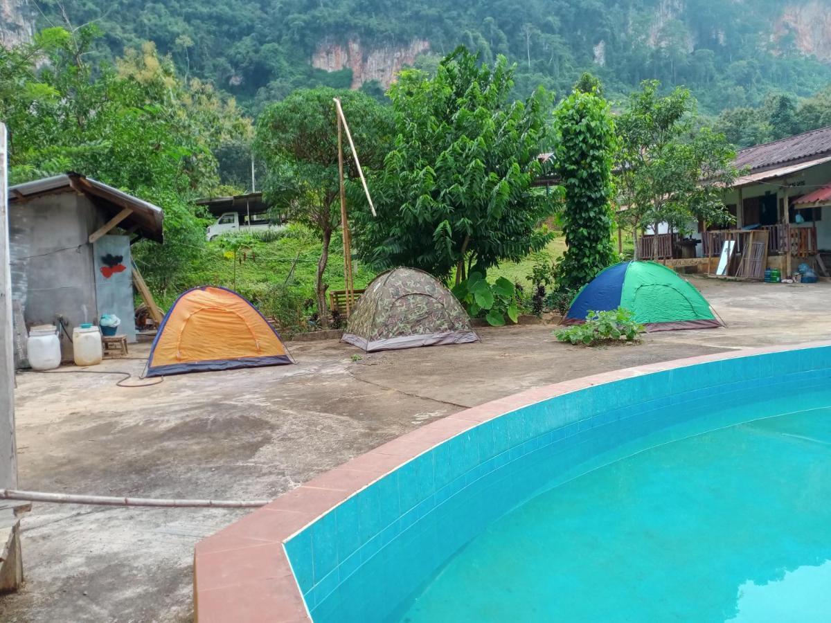 Nongkhiaw Campingsite Swimming Pool Hotel Ban Phathok Exterior photo